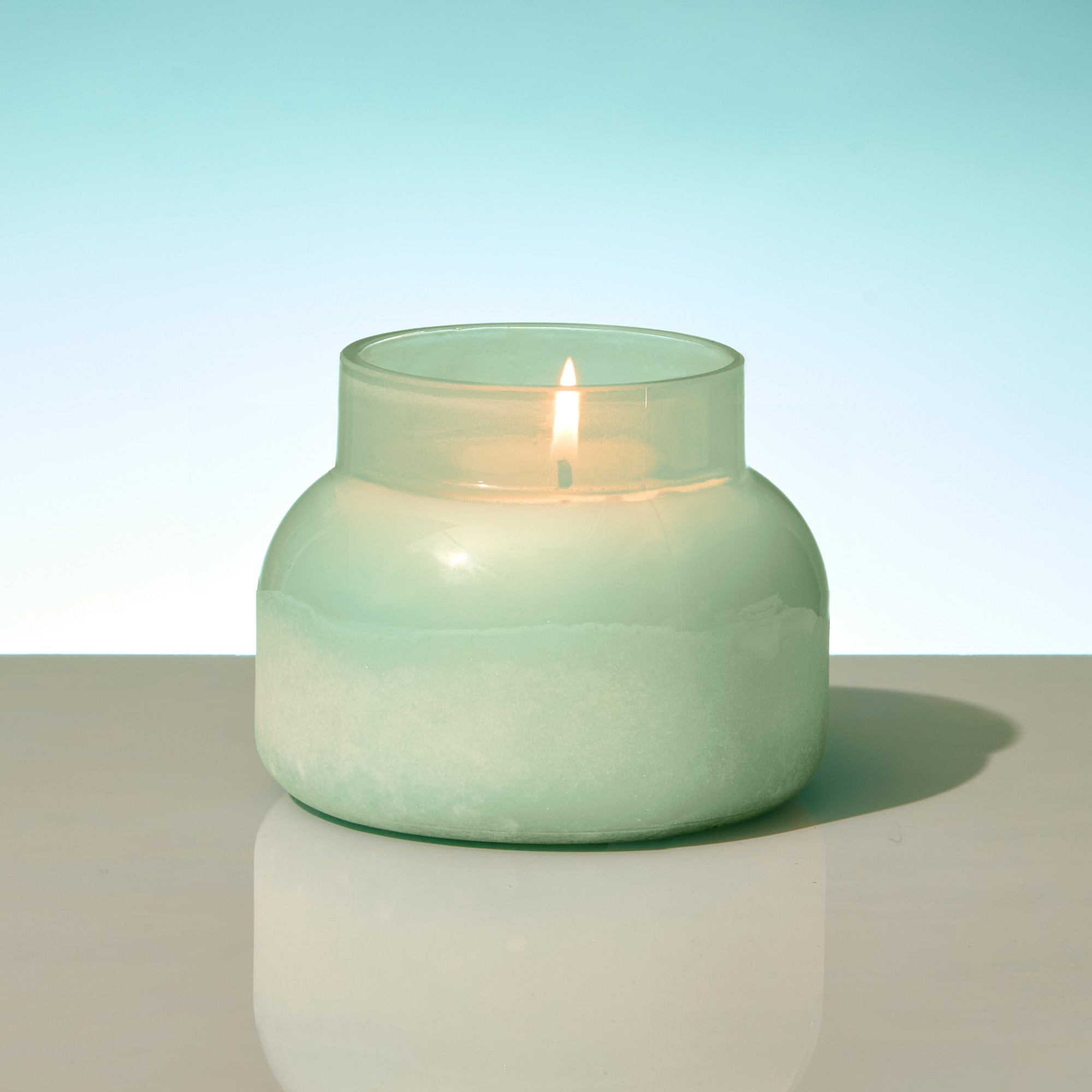 Aloha Orchid Luce d'Amalfi Petite Candle view 2
