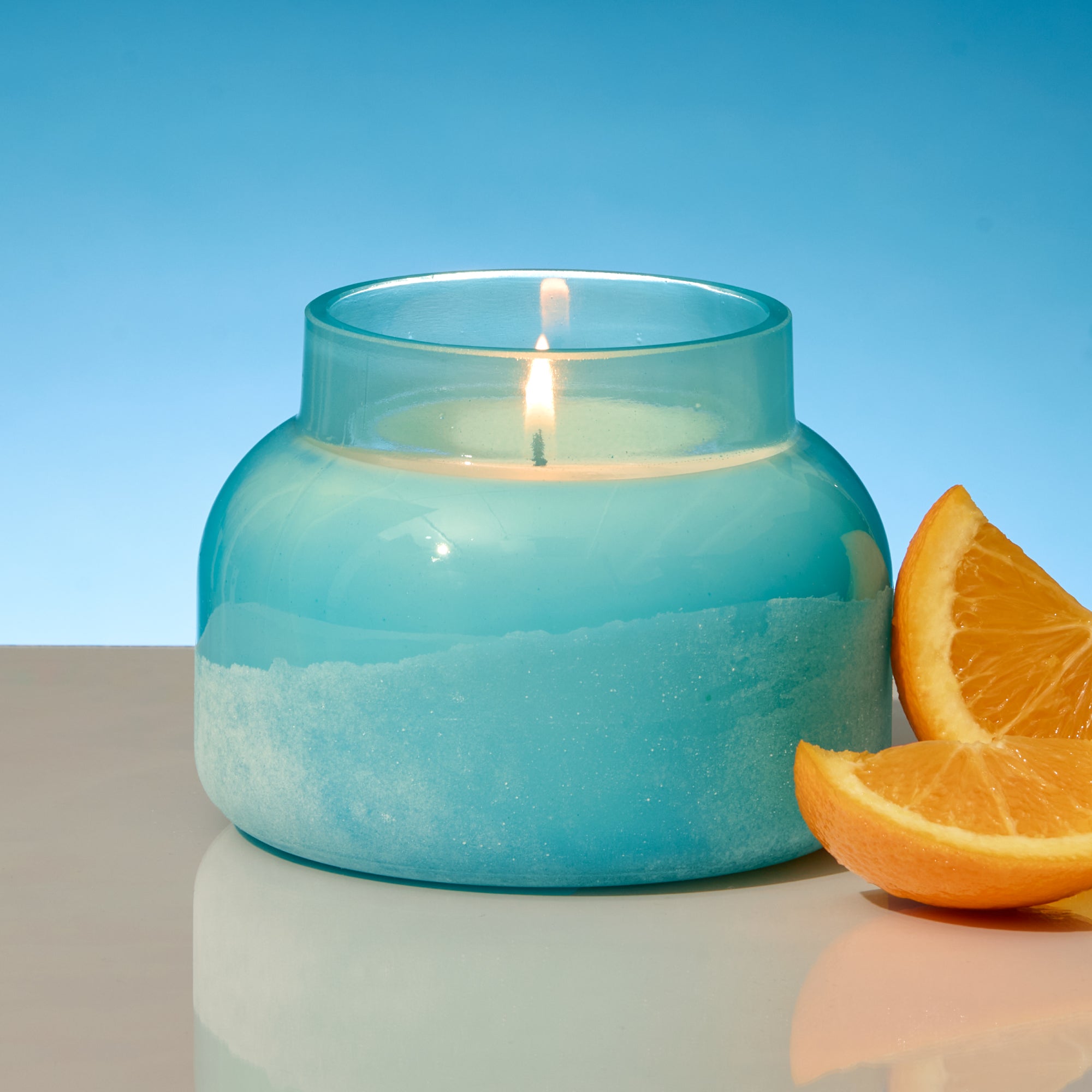 Volcano Luce d'Amalfi Signature Candle view 2