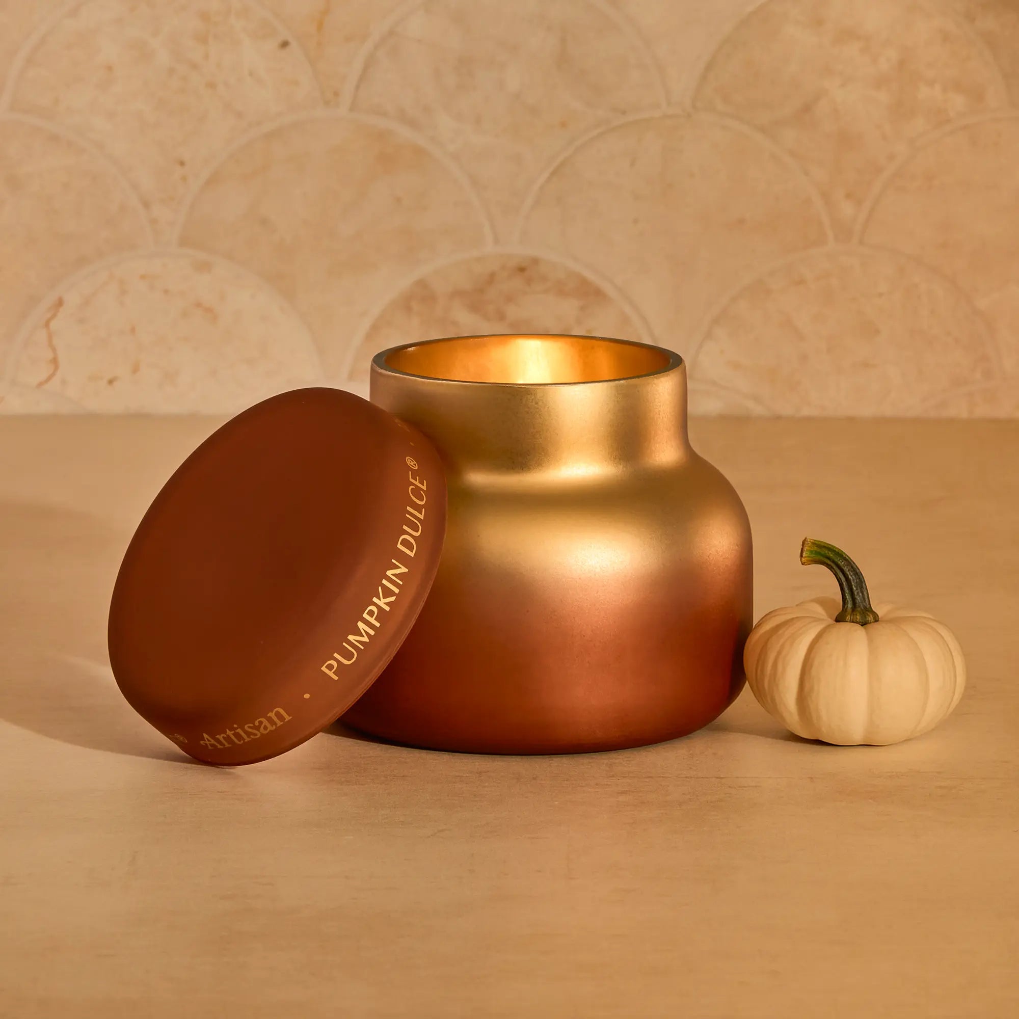 Pumpkin Dulce Tuscan Radiance Petite Candle view 2