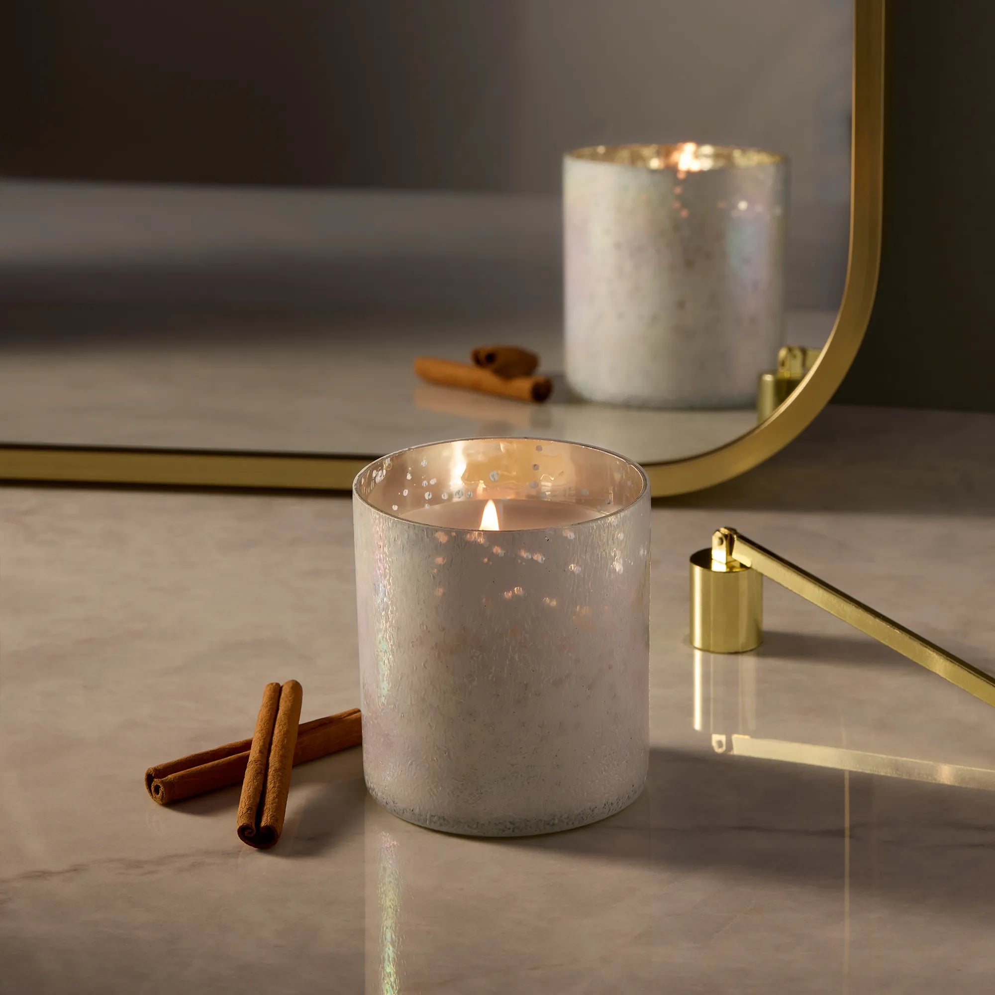 Cinnamon Cortado Winter Bazaar Boxed Tumbler Candle