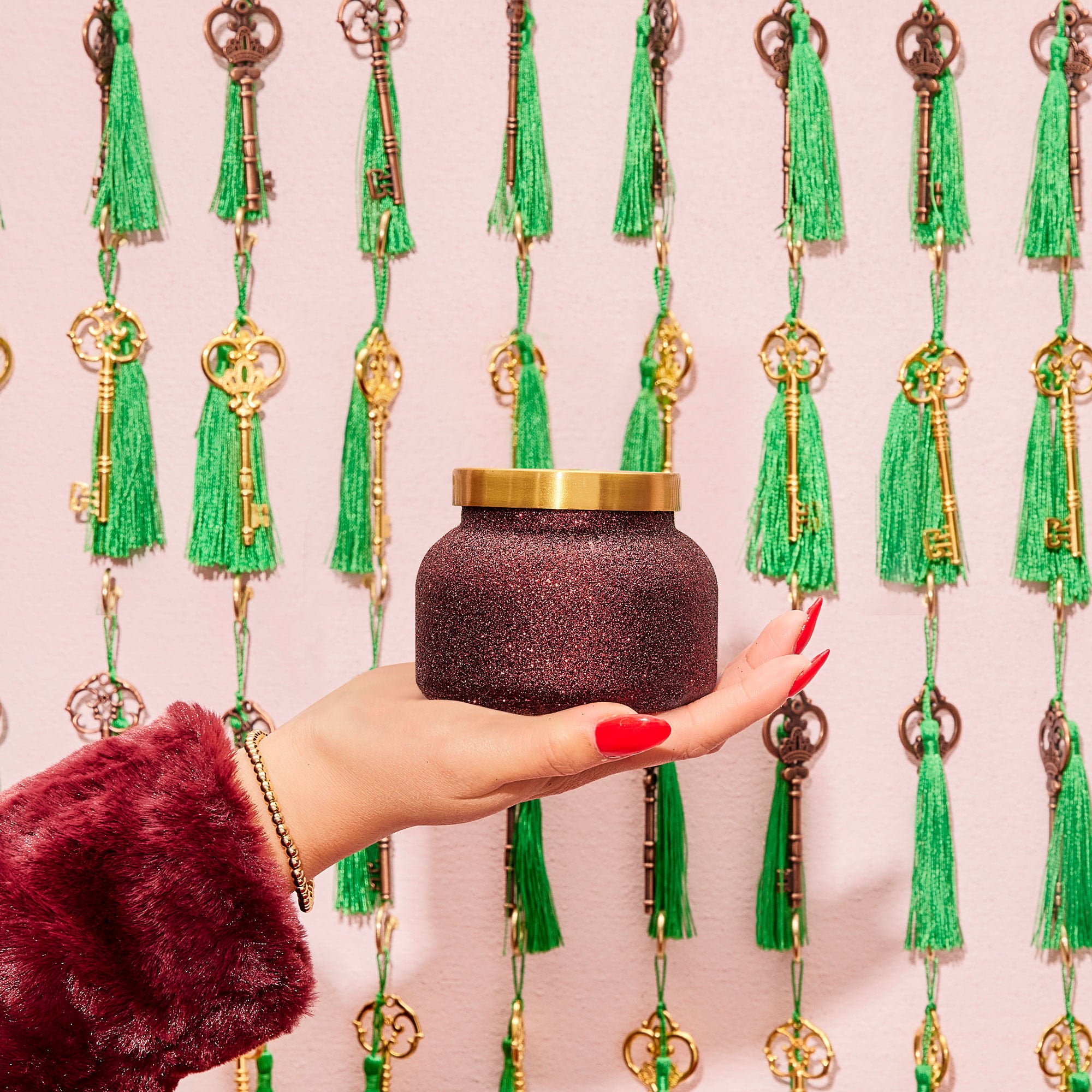 Tinsel & Spice Glam Petite Candle view 2